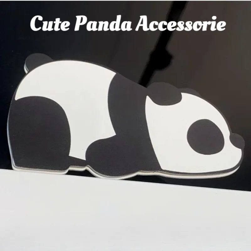 ساعة حائط معدنية مربعة صامتة بلون واحد قابلة للتأرجح على شكل باندا لغرفة المعيشة ساعة حائط زاوية مؤشر خشبي ديكور منزلي إبداعي بسيط