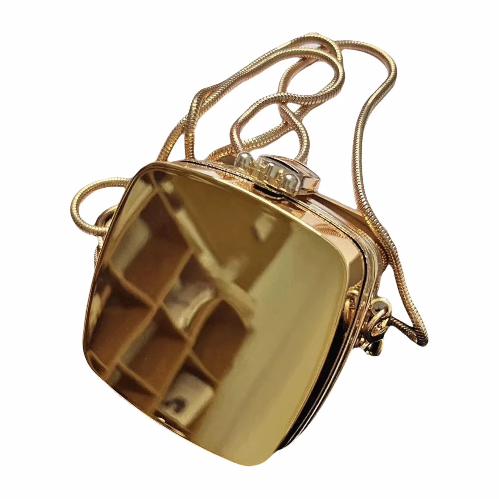 

Creative Gold Silver Evening Bag Multi-shape Metal Chain Mini Bag Photo Props Mirror Surface Hard Box Bag Fashion Occasion