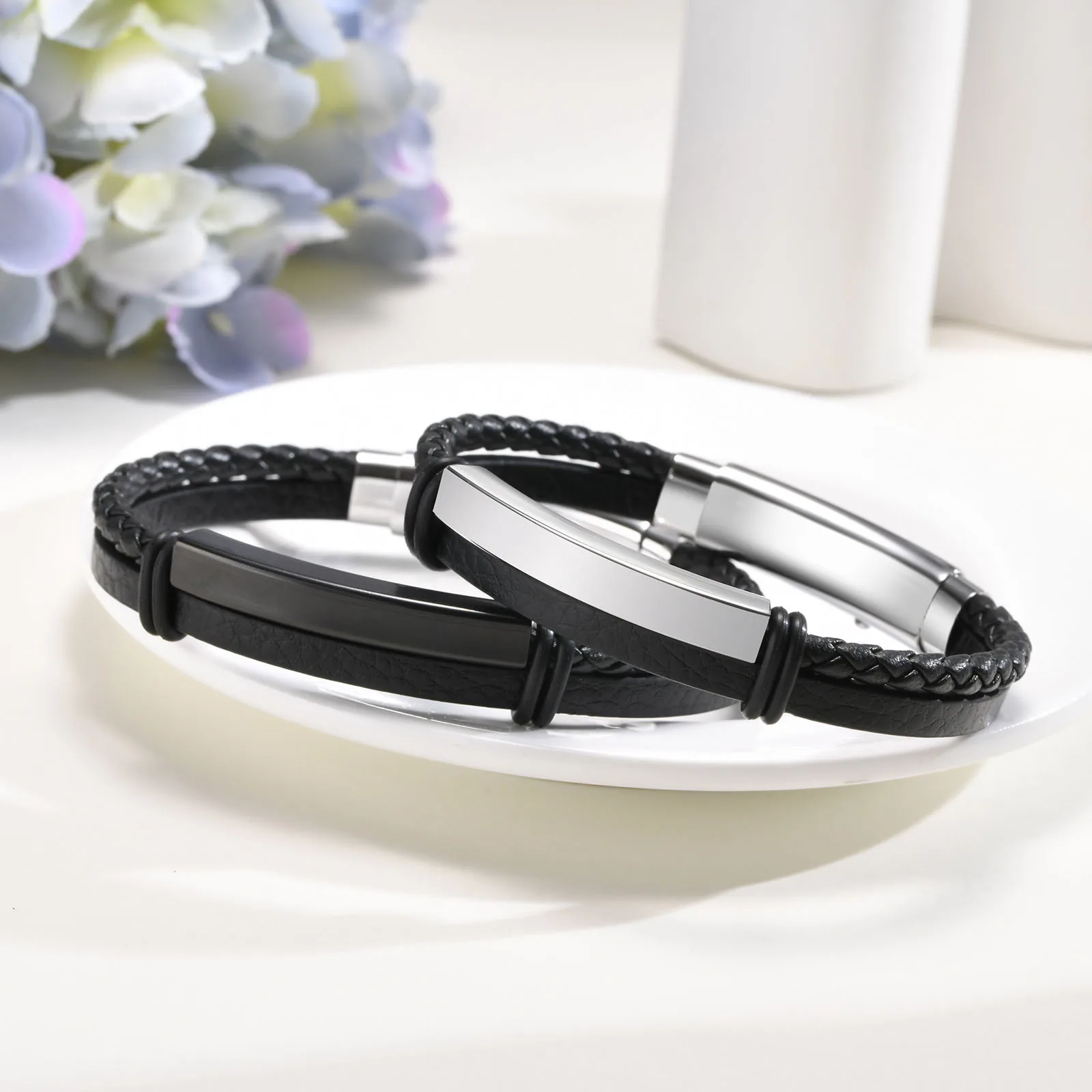 Mens Leather Bracel…