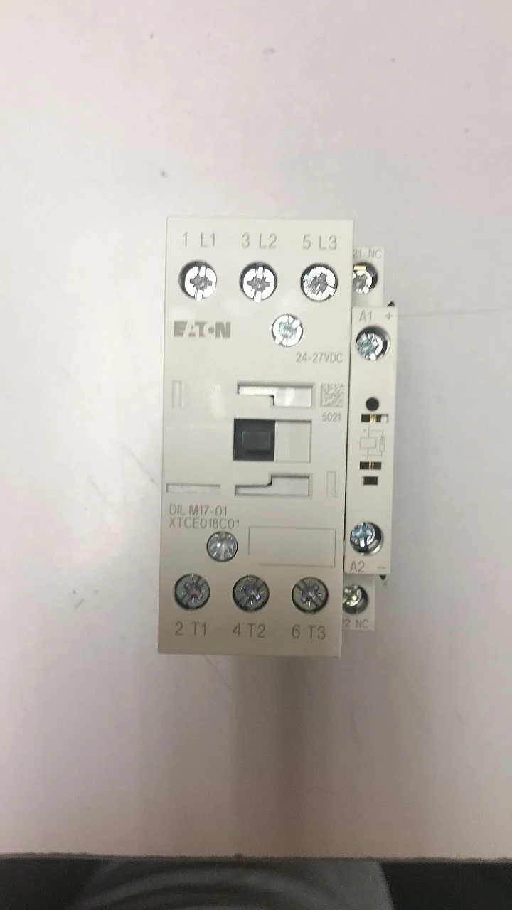 

New Eaton DC contactor DILM17-01 24-27VDC