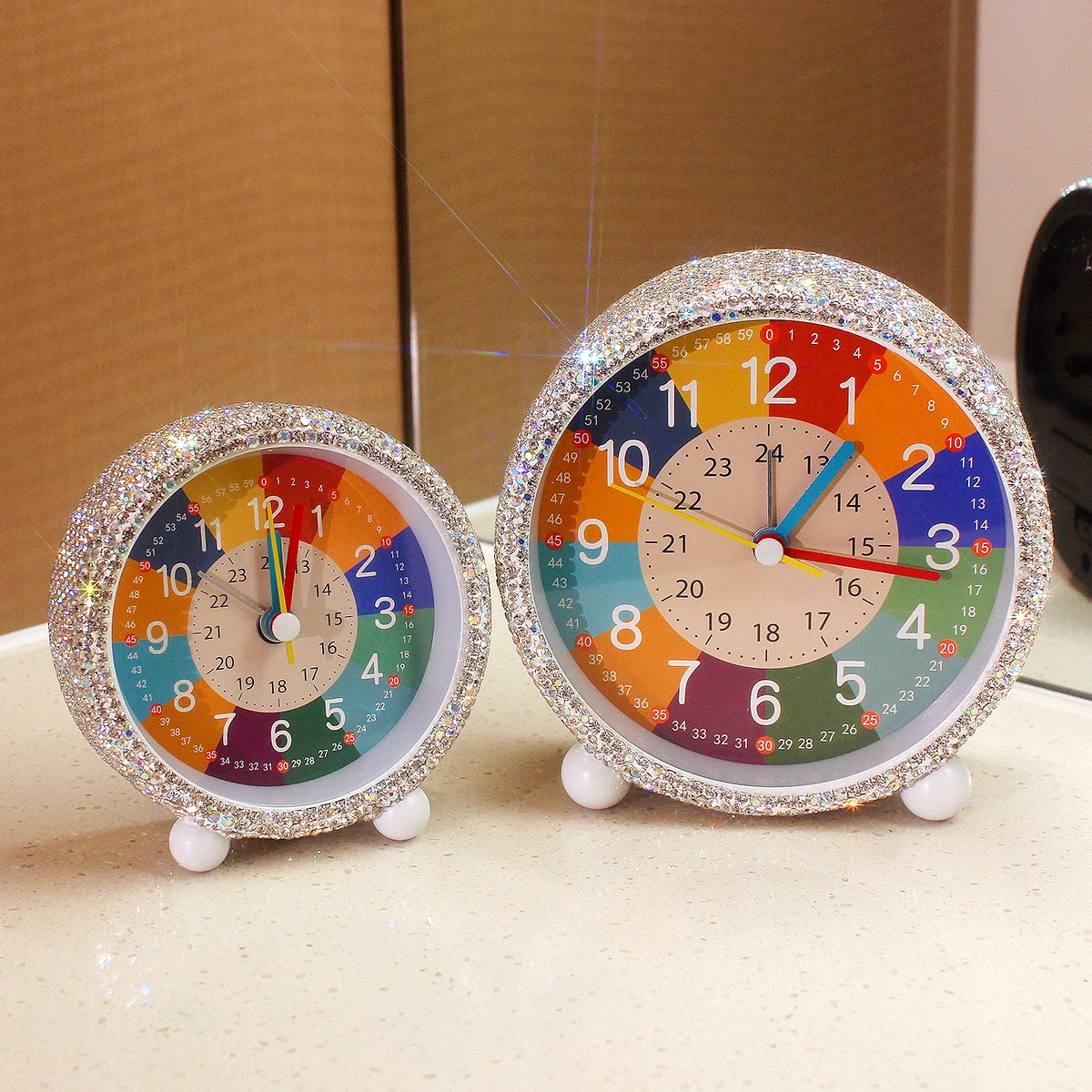 Creative Electronic Desk Clock with Rhinestones Early Childhood Education for Children Student Silent Luminous Pointer Ornaments