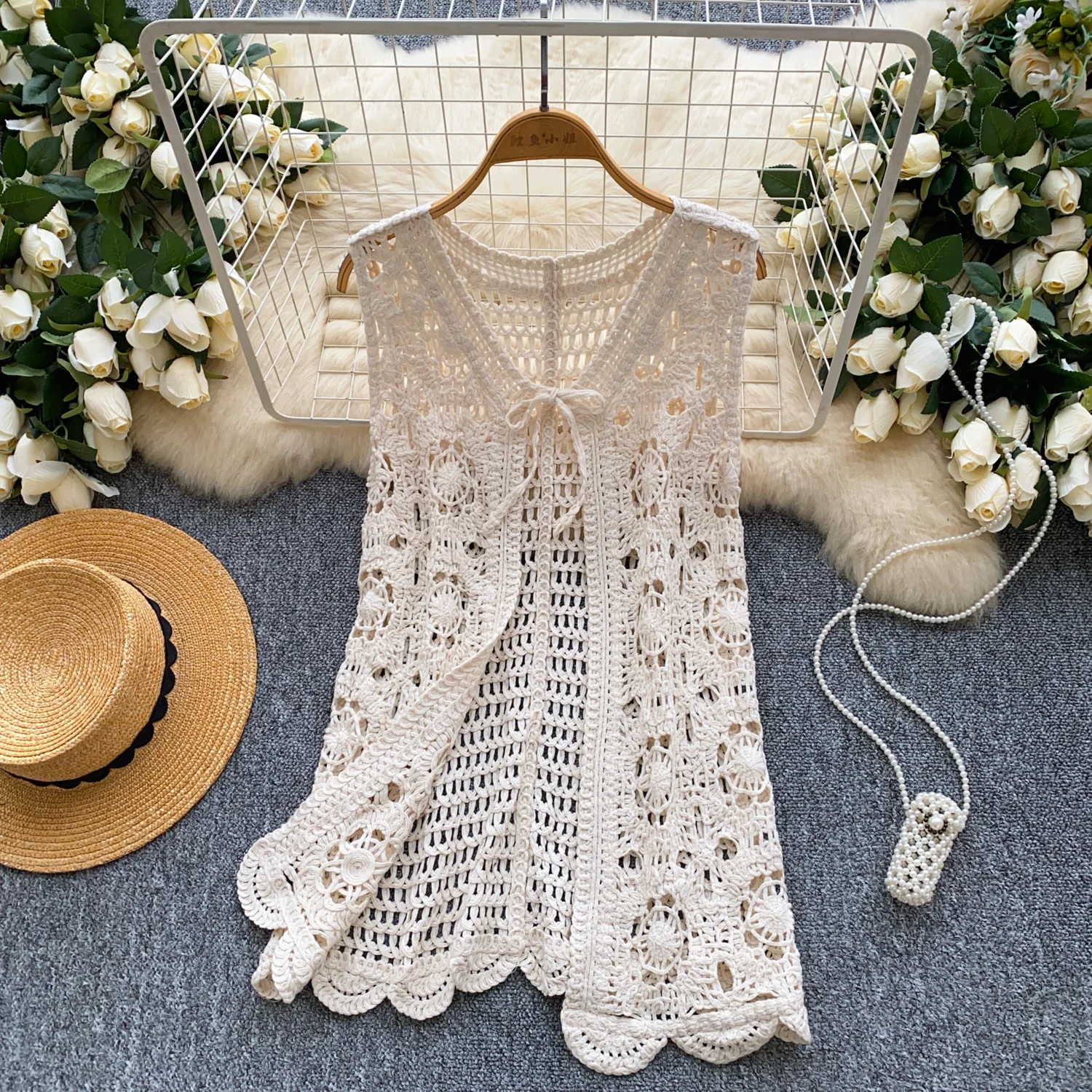 

2025 Spring And Autumn Holiday Style Hollow Crochet Lace-up Sleeveless Cardigan Knitted Top Sweet Bohemian Beach Outerwear Vest