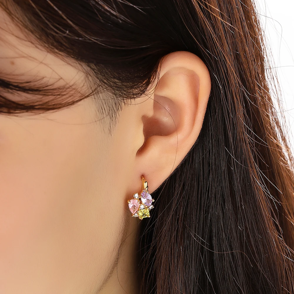 Harong Colorful Crystal Earrings Fashion Classic Zircon Flower Women Aesthetic Stud Earrings Jewelry Accessories Gift for Women