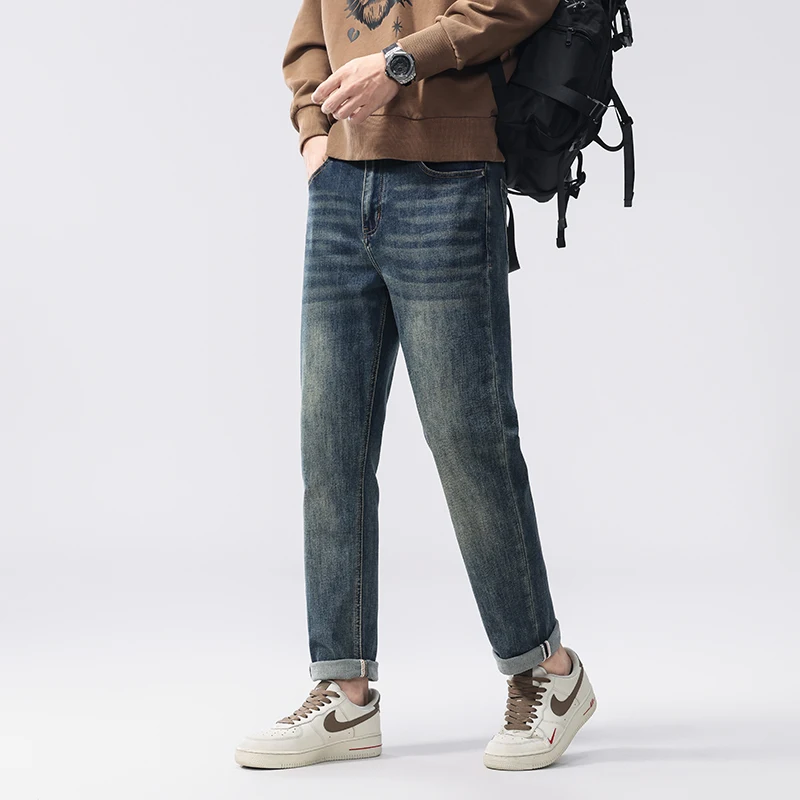 

2025 Autumn American Retro Slightly Stretch Tapered Straight Denim Jeans for Men Vintage Distressed Washed Soft Classic Pants