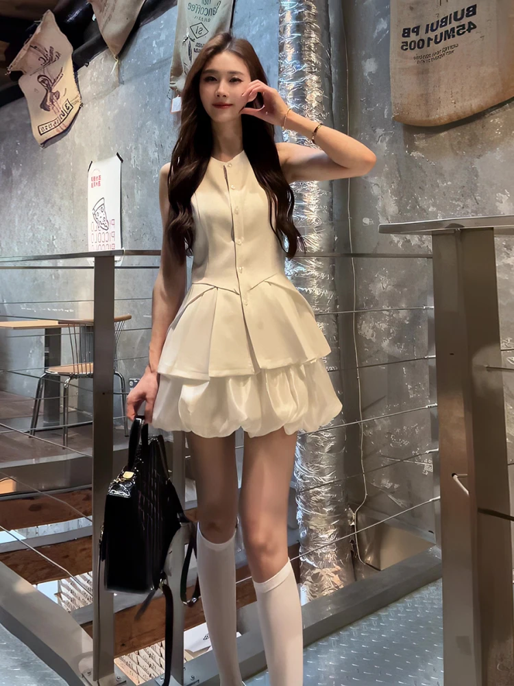 

Summer 2026 Sweet Cool Spicy Girl Sleeveless Vest Top High Waist Slimming Puffy Cake Short Skirt Set Women's Fashion Ensemble