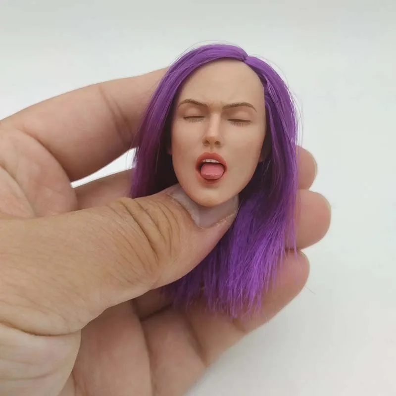 

1/6 Scale Purple Short Hair European Head Carving Tongue Expression Girl Suntan Head Played for 12in Action Figure PH Tbl Dolls