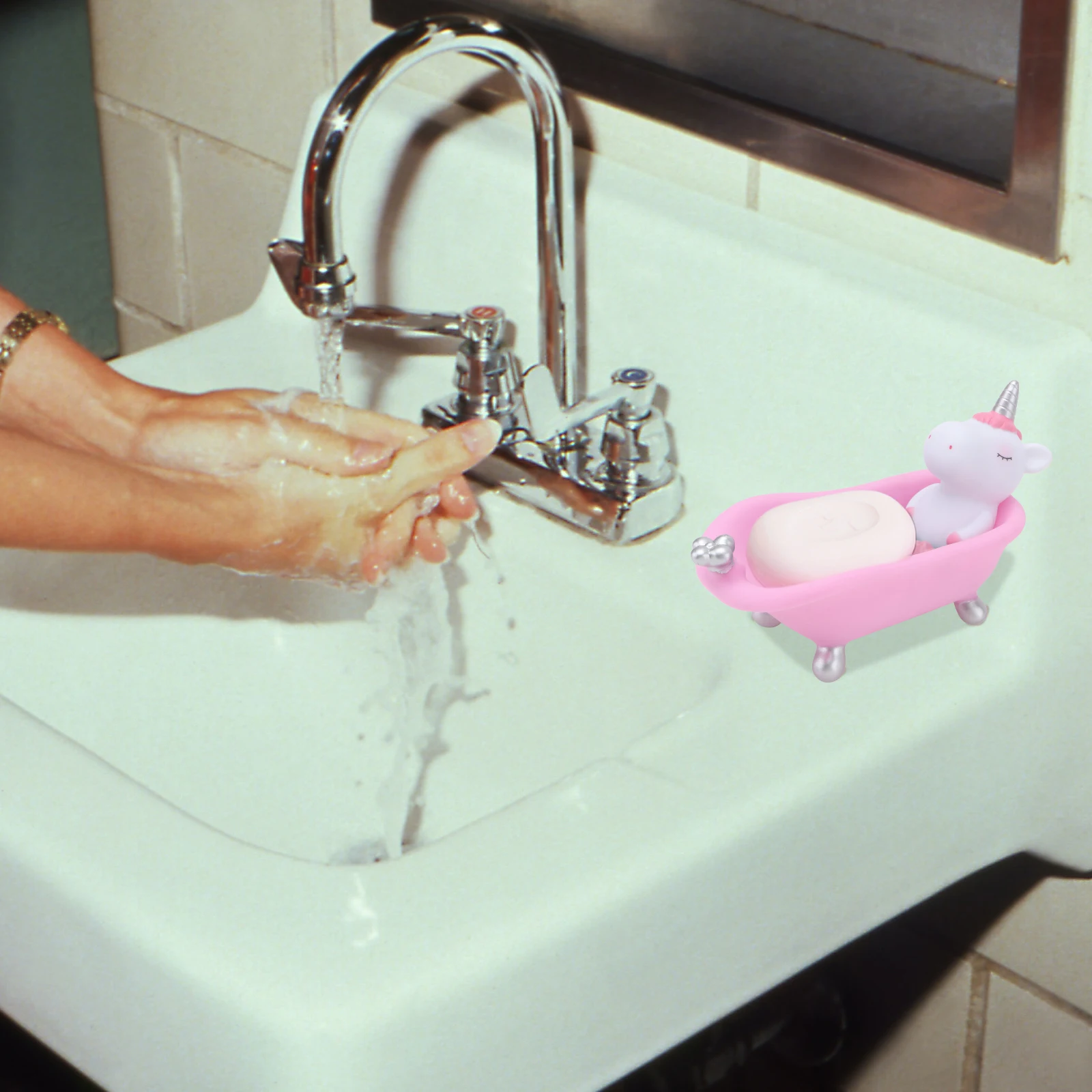 

Summer Adorable Cartoon Animal Bathtub Holder Smooth Edges Lovely Bathroom Box Drain Tray Household Soap Storage Unicorn
