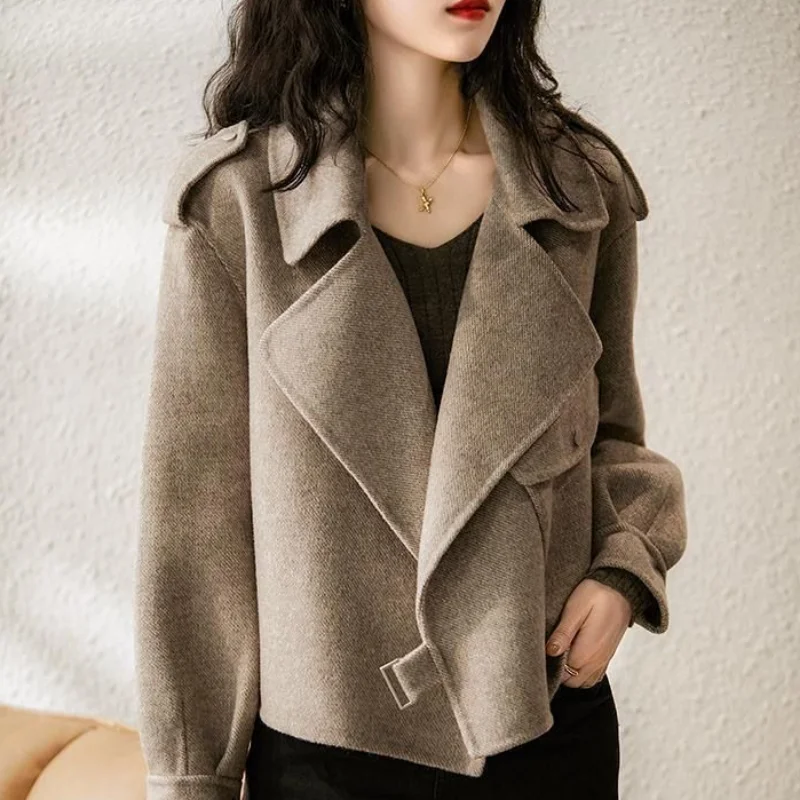 Imagem -02 - Jaqueta de Tweed Pesada Cortada para Mulher Cabolsas Curtos Acolchoados Roupas Femininas Cabolsa Estético de Inverno Cabolsas Femininos 2023