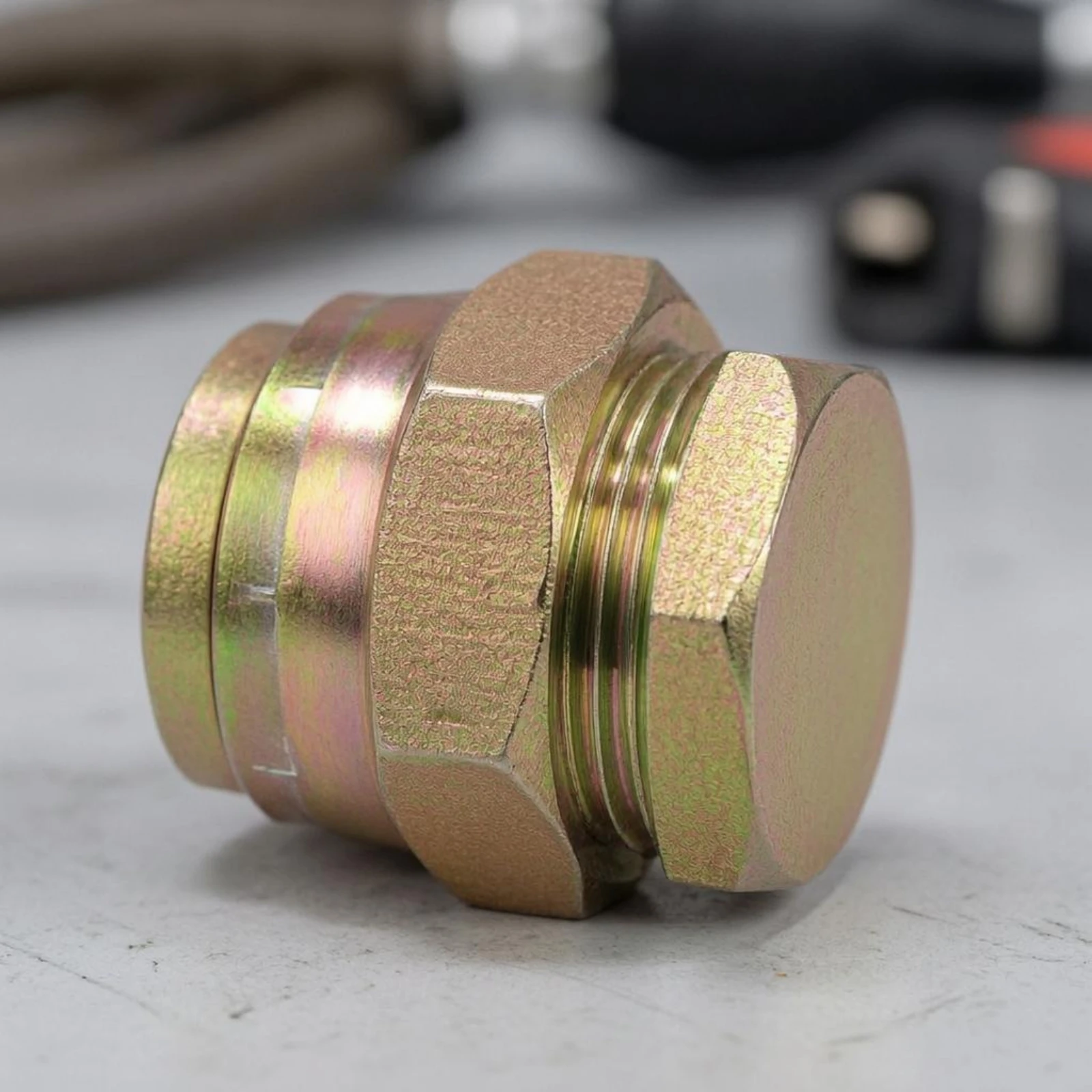 

Oil Pipe Plug Compact Hydraulic Plug Hexagonal Metal Fitting Sealed End Protection Threaded Cap Fitting Easy to Install