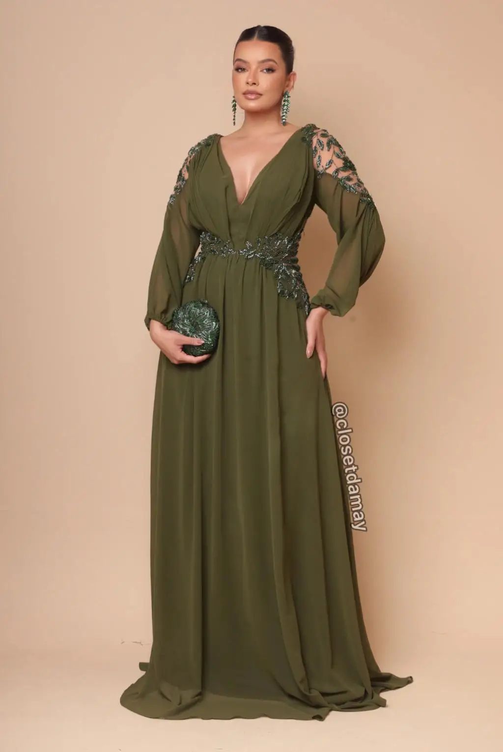 Maßgeschneidertes olivgrünes Abendkleid für die Hochzeit, Spitzenapplikationen, A-Linien-Maxikleid mit Laternenärmeln, formelles Chiffon-Outfit