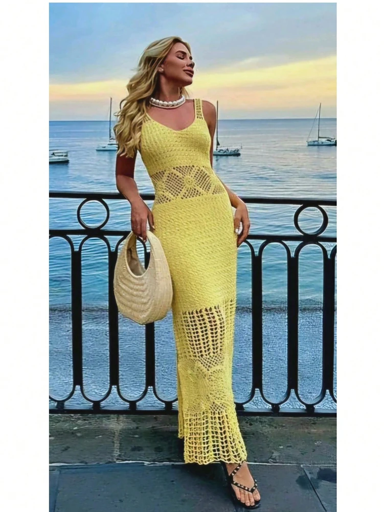 Elegante e grazioso Vita aderente Versatile e lusinghiera Spalline sottili con dettagli in pizzo trasparente Abito in maglia