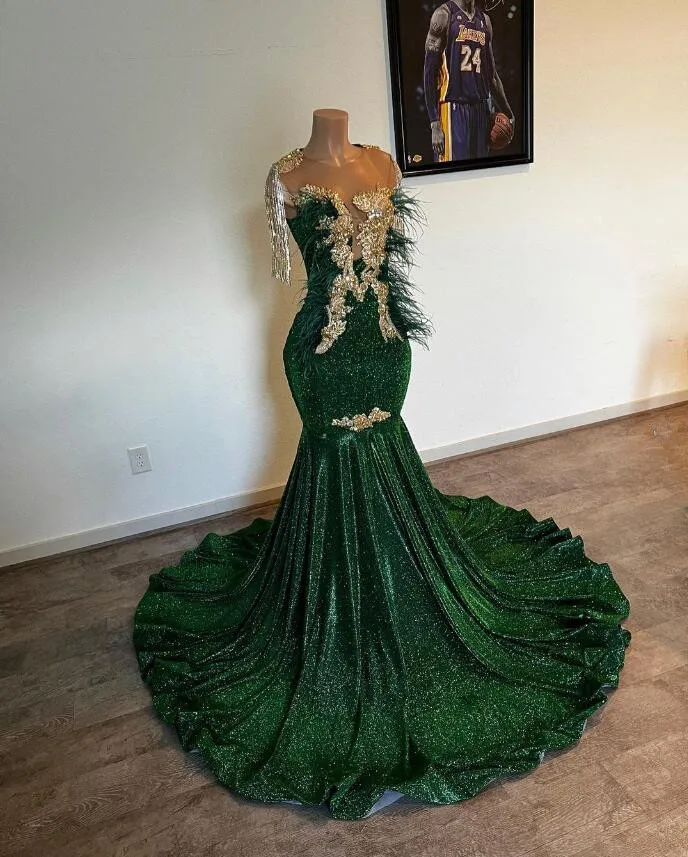 Emerald Green Mermaid African Evening Formal Dress Luxury Gilter Crystal Feather Fishtail Prom Engagement Gown 2024 gala