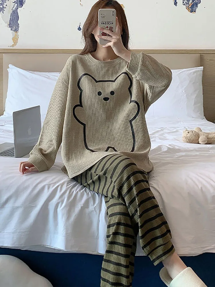 

Round Neck Long-Sleeved Print Pullover Top+Striped Pants Women's Bear Sleepwear 2Pcs Spring Fall New Oversized Ladies Home Wear