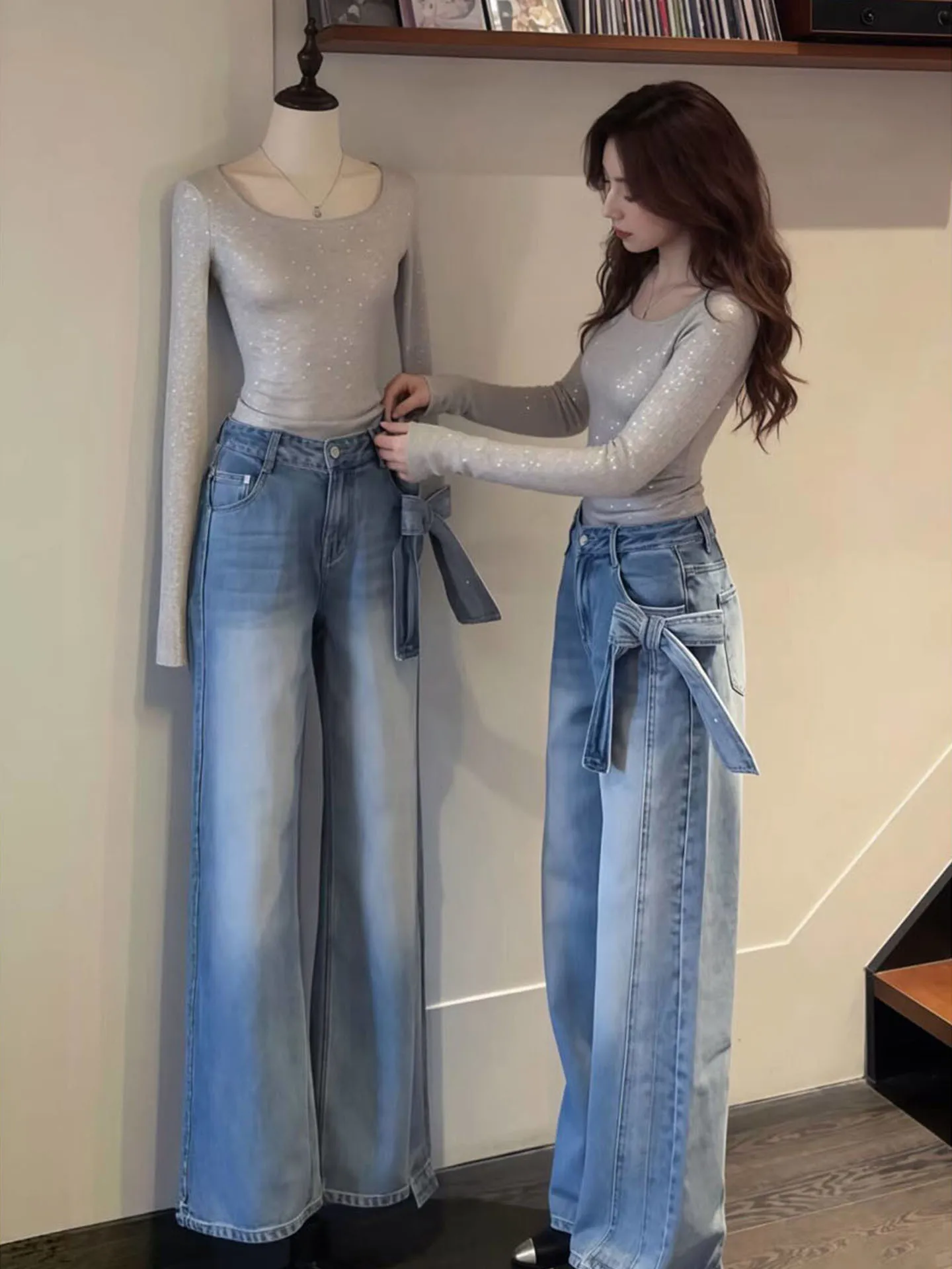 

Элегантный комплект из двух предметов: женский весенний топ с пайетками в американском стиле и джинсы с широкими штанинами и завязками.