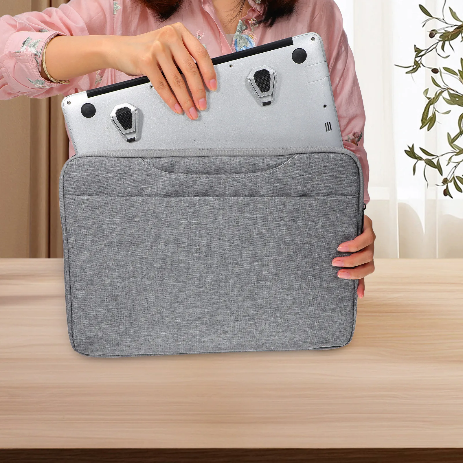

2Pcs Zinc Alloy Laptop Stand Foldable Portable Notebook Cooling Rack Adjustable Computer Holder Heat Dissipation Support