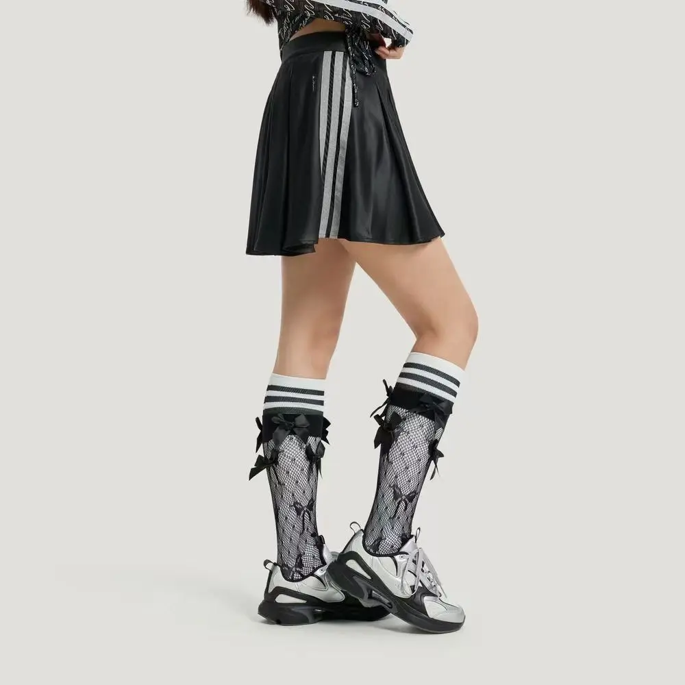 Adidas Dance Skirt Casual Shorts for Women, Comfortable and Versatile Three-Stripes Dance Series Sports Woven Elastic Skirt Pants Kr7605