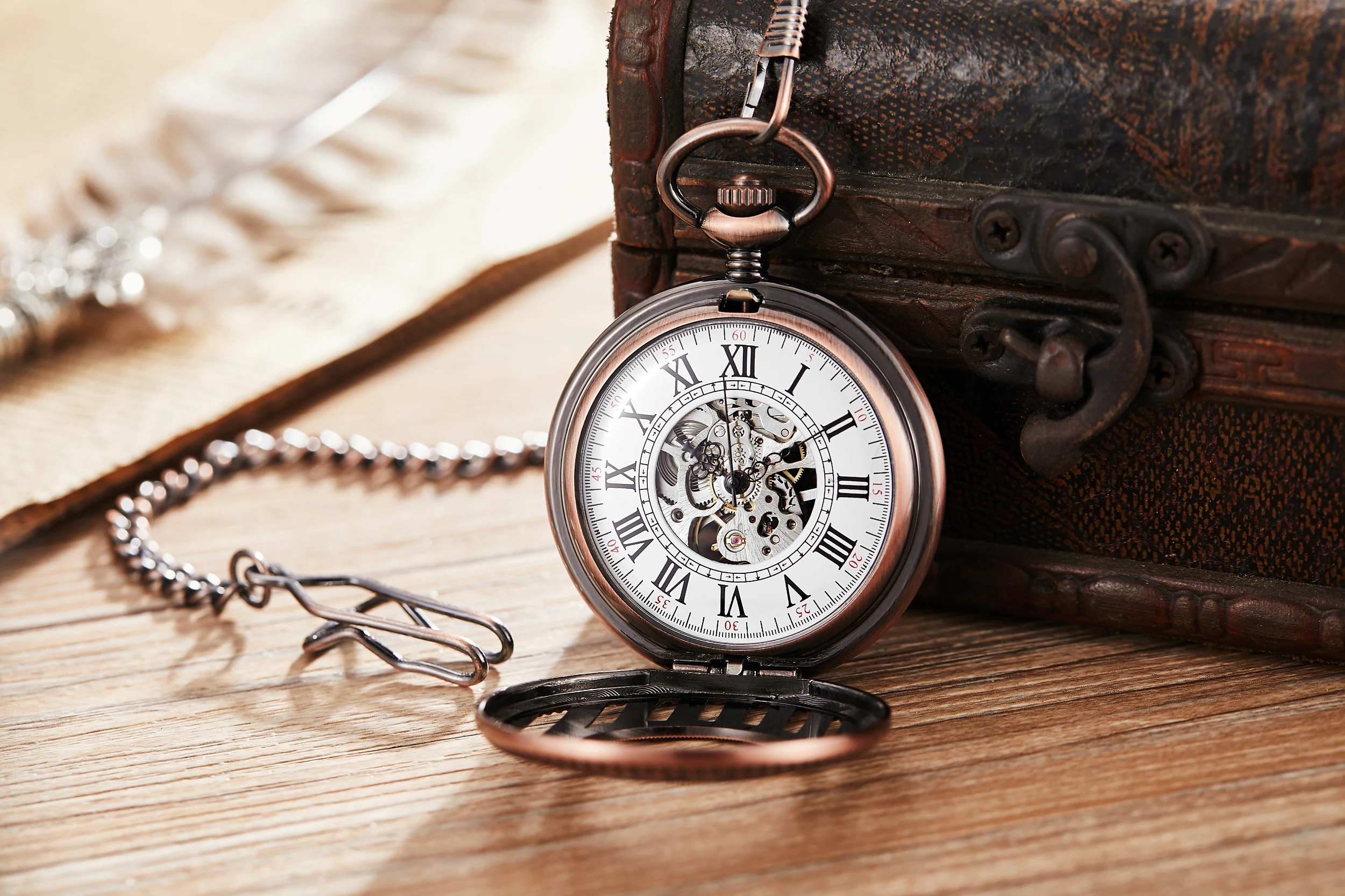 Top Vintage Antique Stripe Mechanical Hollow Skeleton Pocket Watch Round Dial Antique Pendant Clock Retro Gifts Men Women 2025