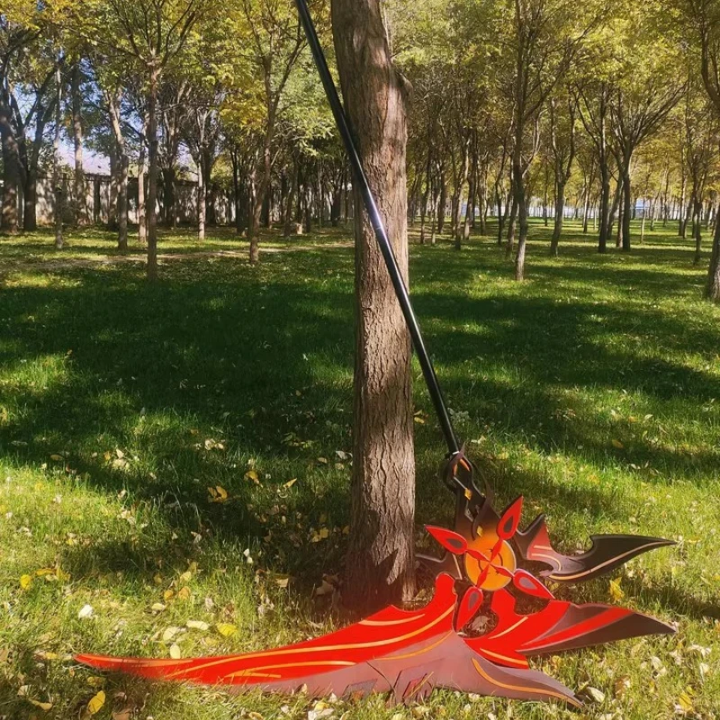 Knave Arlecchino Genshin Impact Weapon المنجل الرمح تأثيري الدعائم هالوين عيد الميلاد يتوهم زي حفلة هدية لعبة