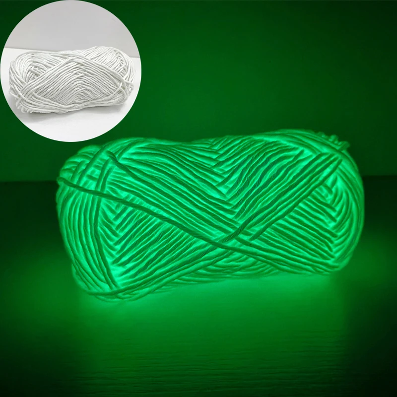 2022 Newest Functional Luminous Yarn Glow in the Dark Polyester Chunky Yarn 53m Long Knitting Wool Yarn for Crochet Sweater Hat