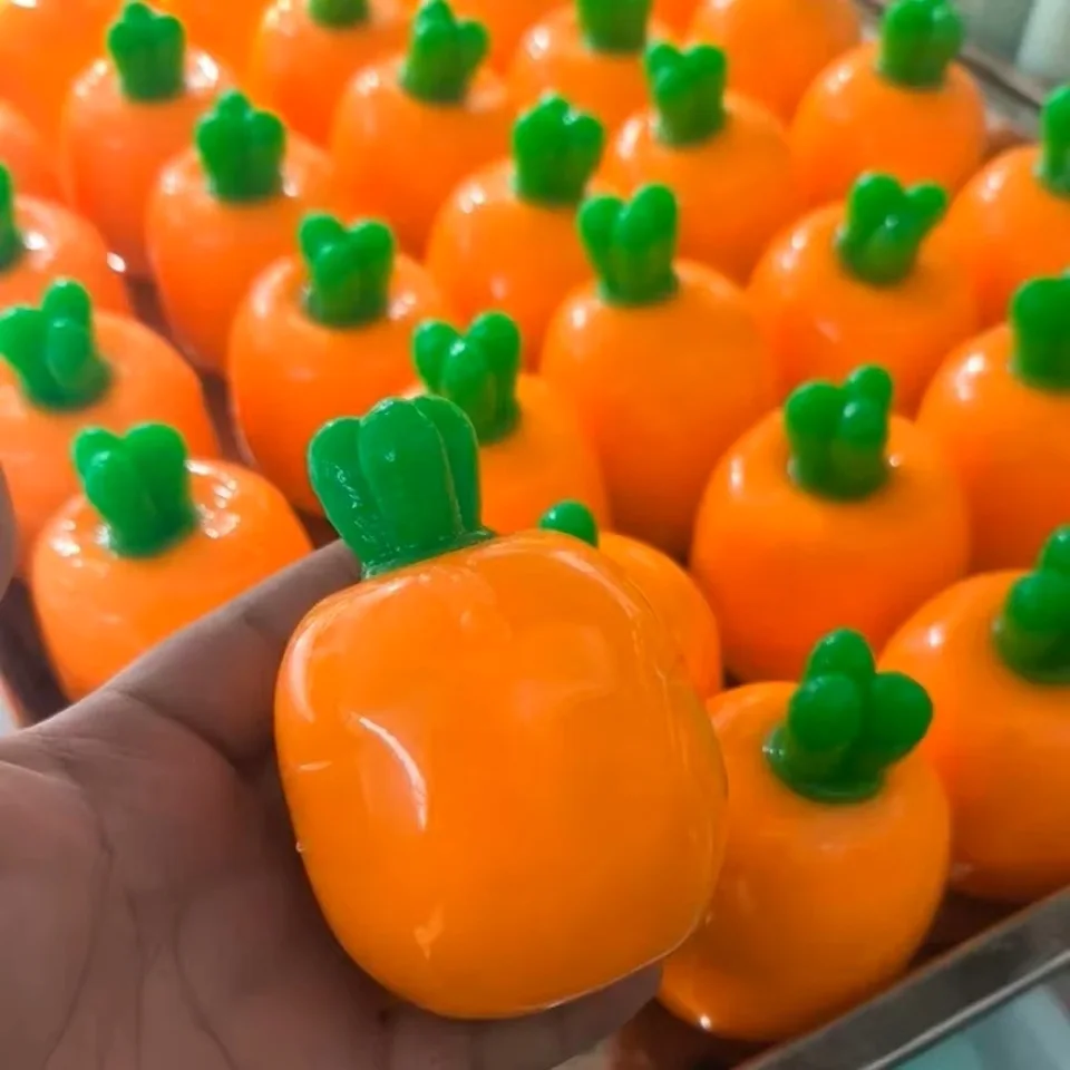 Handmade Carrot Crunchy Sound Squeeze Toy Round Blocks Filled ASMR Anti Stress Release Hand Relax Gift Toy for Adults
