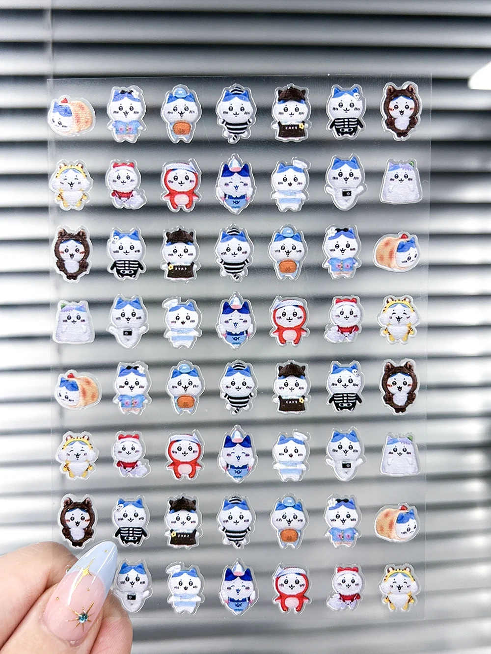 

Kawaii Chiikawa Usagi Hachiware мини-наклейки для багажа, наклейки для дизайна ногтей, украшения для ноутбука, телефона, декор, наклейки, креативные подарки на день рождения