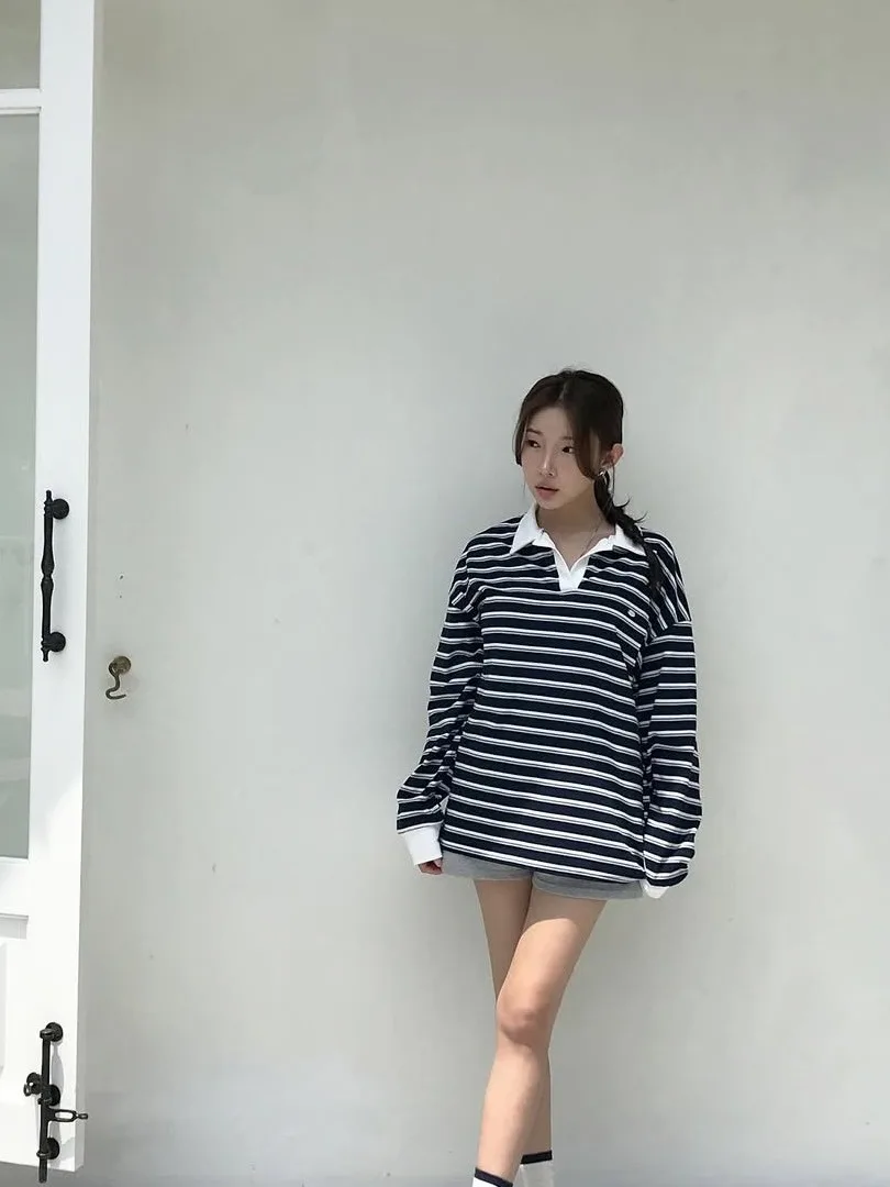 ゆったりとした長袖Tシャツ レディース 韓国風 おしゃれ 襟付き ベースレイヤー トップス ストライプ ボトムシャツ ゆったりスタイル