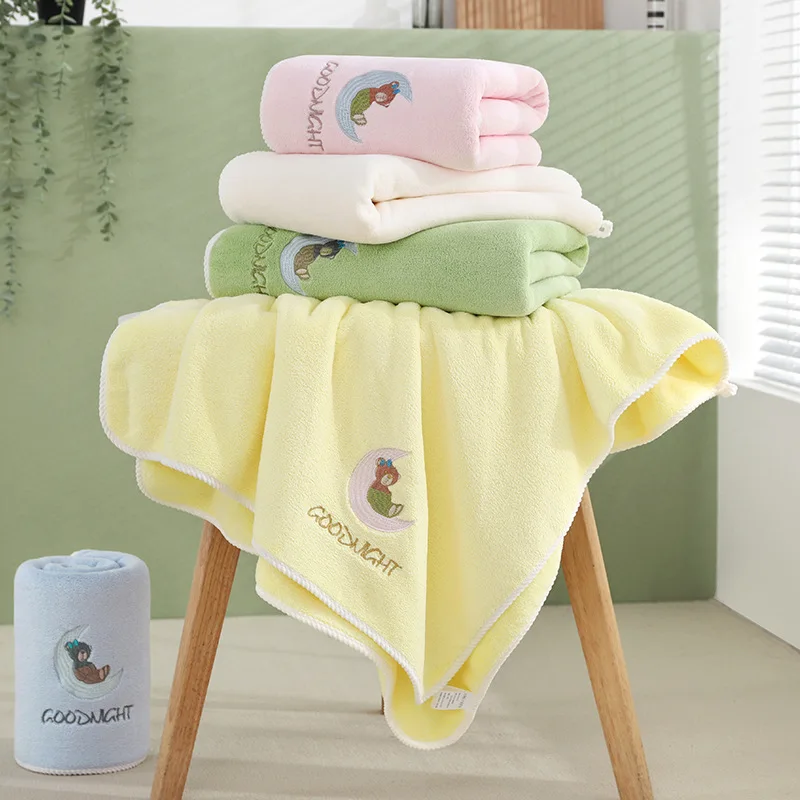 

Cartoon coral fleece bath towel does not shed hair and does not fade baths towels absorbent soft bath towel cute baths towels