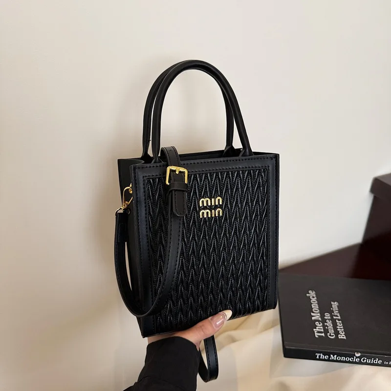 2025ミニスクエアバッグ 韓国風クロスボディバッグ レディース 高級トートバッグ 取り外し可能なコインパース付き