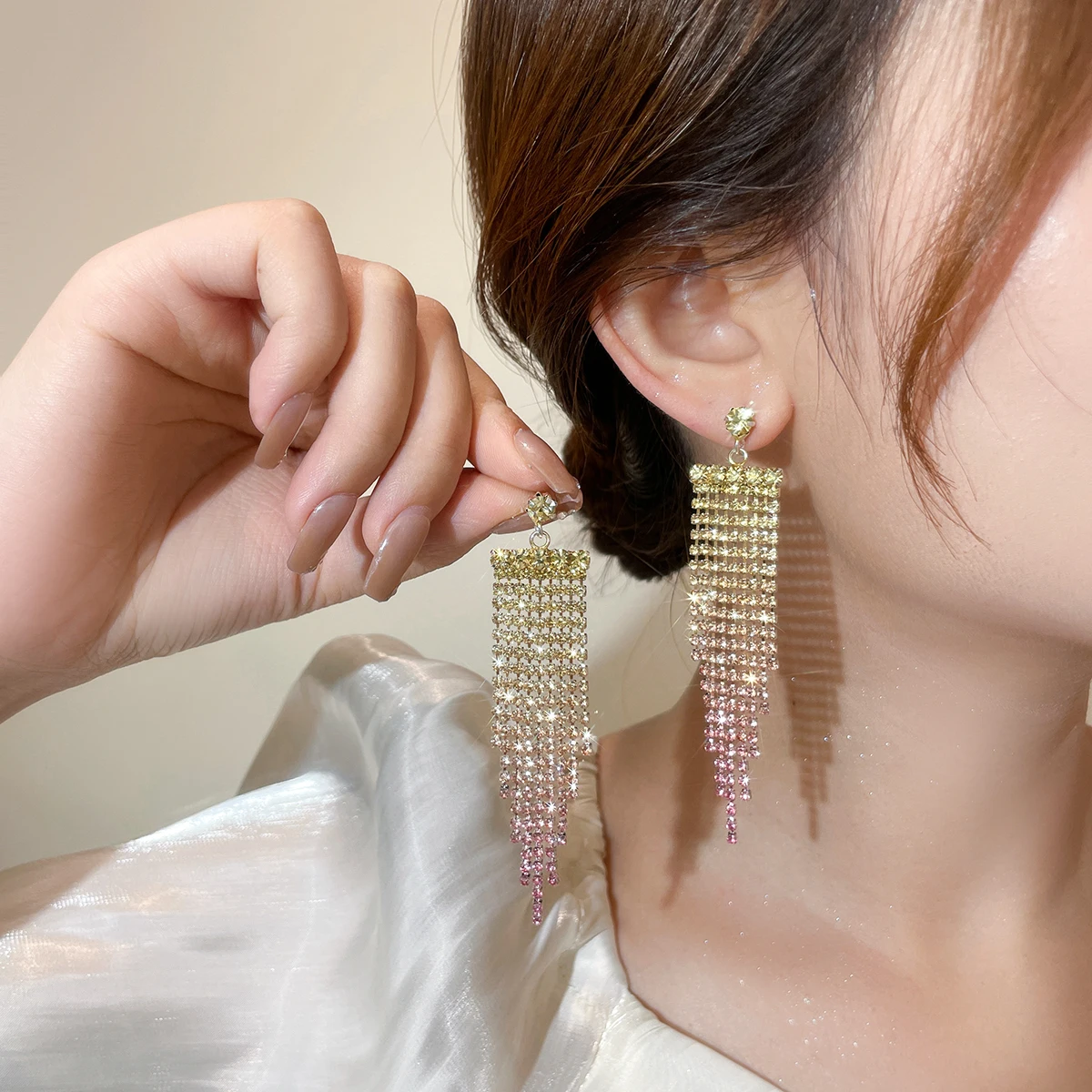 Rhinestone Earrings Dangling for Women Chandelier Statement Tassel Earrings Girls Silver Sparkly Drop Cubic Crystal Earrings