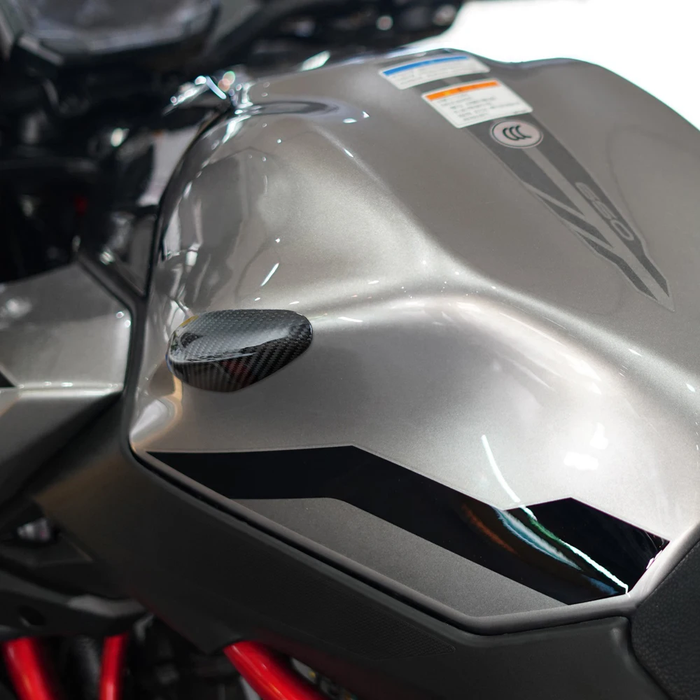 

Motorcycle Carbon Fiber Fuel Tank Cover Falling Protection for Kawasaki Z650 2017-2026