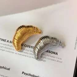1PC Vintage Metal Croissant Brooches Gold Silver Korean Food Pins Statement Jewelry Gifts