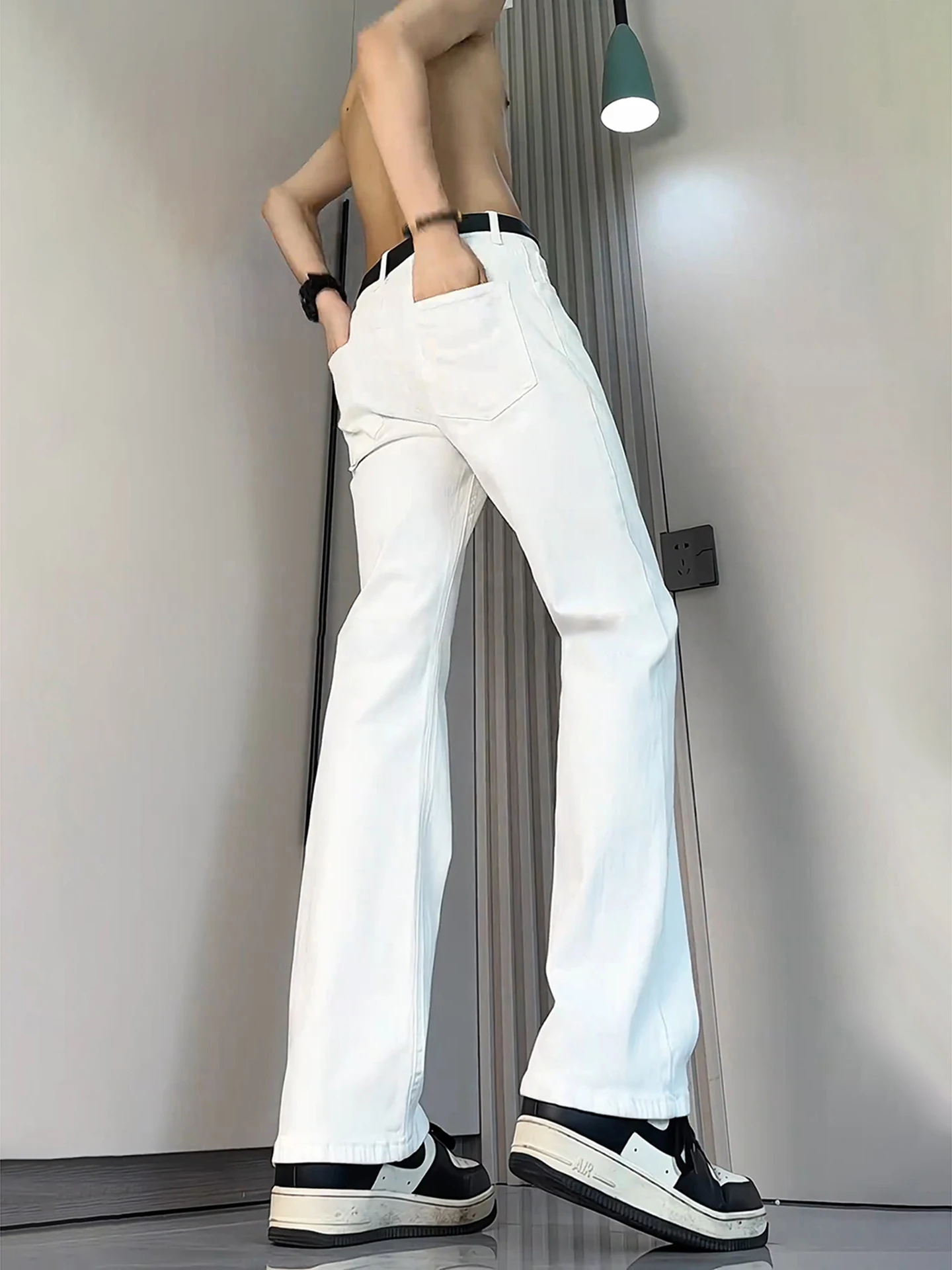 

Белые джинсы с высокой талией и прямыми штанинами для мужчин, стиль OOTD, в американском стиле, облегающие, удлиненные, с легким расклешением, из смесового хлопка и полиэстера