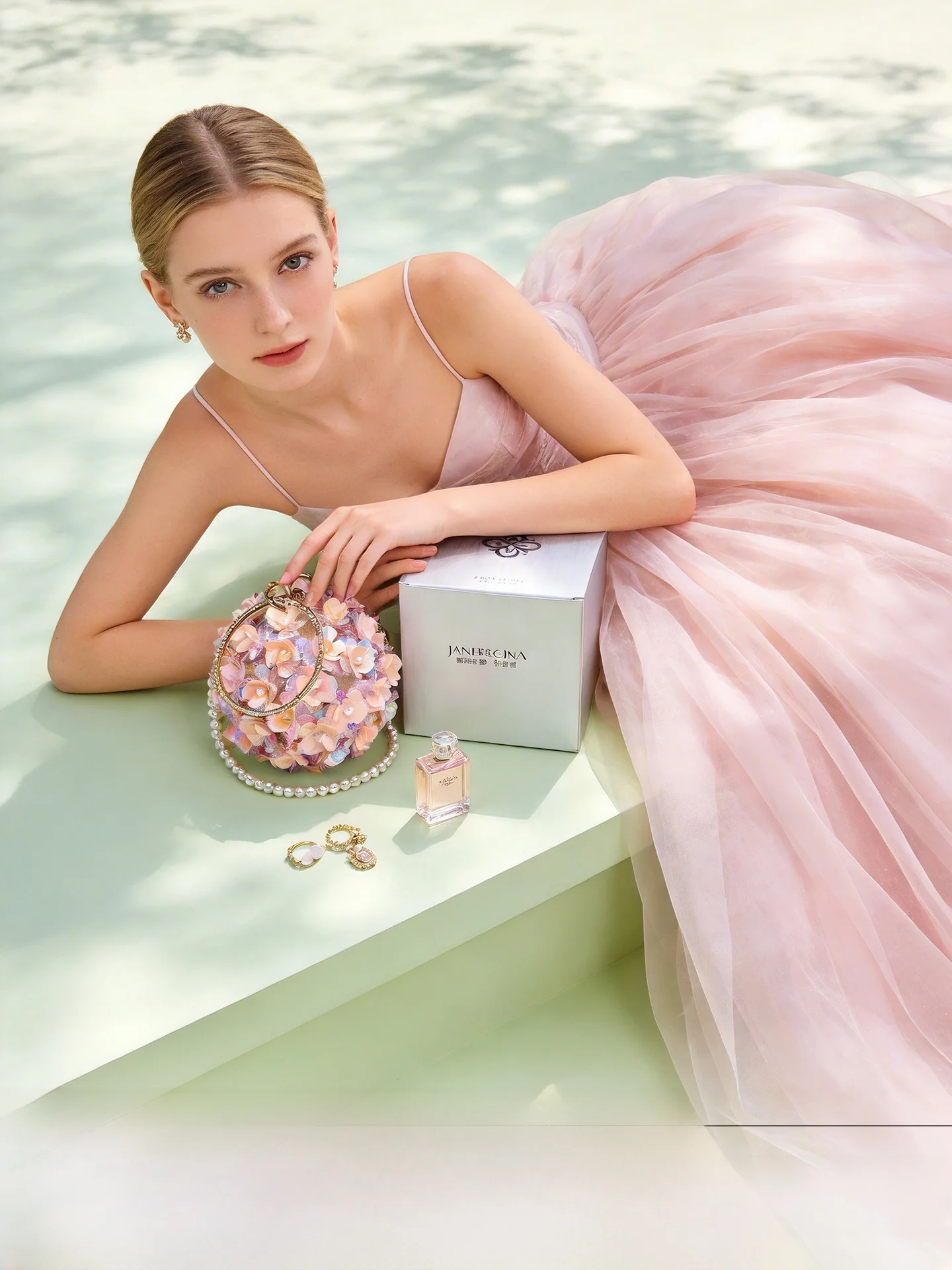 Pink 3D Flower Handbag Women's Dinner Dress Show Style  round Ball Bag High-End Feeling Circular Handbag Sweet Cool Style