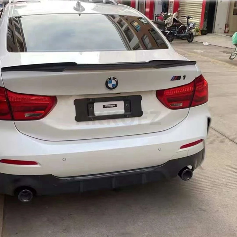 For BMW F52 1 Series Sedan P / M4 Style Trunk Spoiler Black Car Rear Wing Body Kit Accessories Styling 2016 - 2022