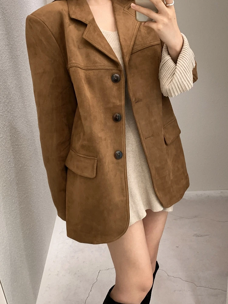 가을 겨울 여성용 루즈 캐주얼 빈티지 스웨이드 벨벳 시크 고급스러운 느낌 메랄 워드로브 코트 한국 스타일 긴 소매 버튼