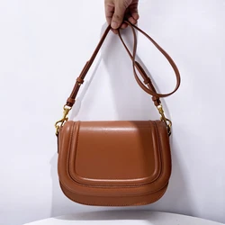 Casual Saddle Bags For Women Luxury Designer Handbags Purses 2024 New In PU Splicing Design Wide Straps Small Underarm Shoulder