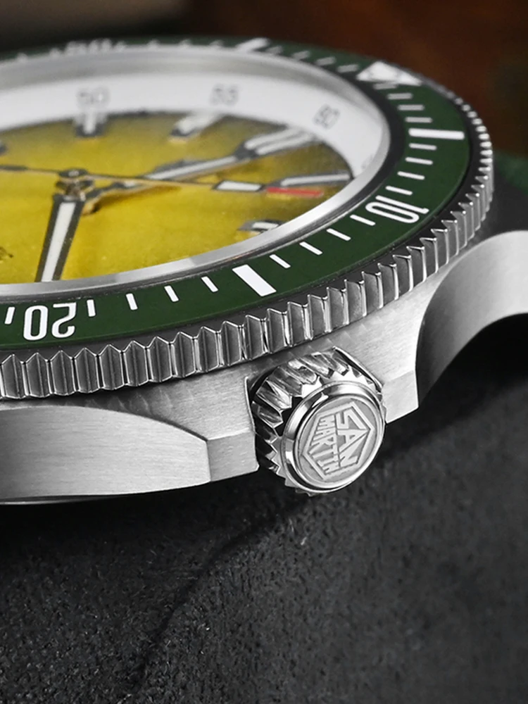 San Martin 40mm NH35 Automatic Mechanical Fruit Series Original Design Dive Men Watch Compression Molding Dial Luminous SN0118