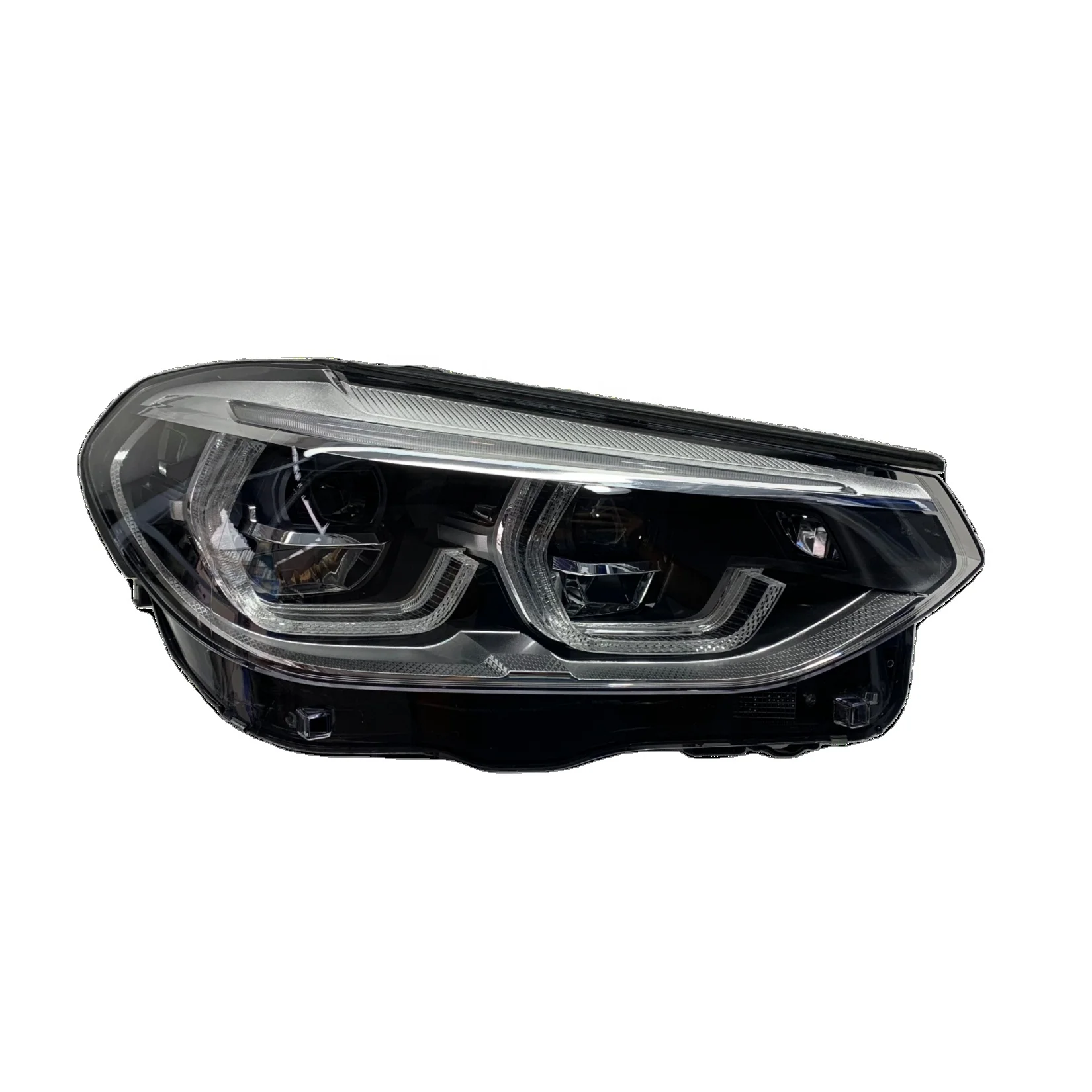 

Оригинальные высококачественные фары, подходящие для фар BMW X3 G01, светодиодных фар и систем автомобильного освещения.