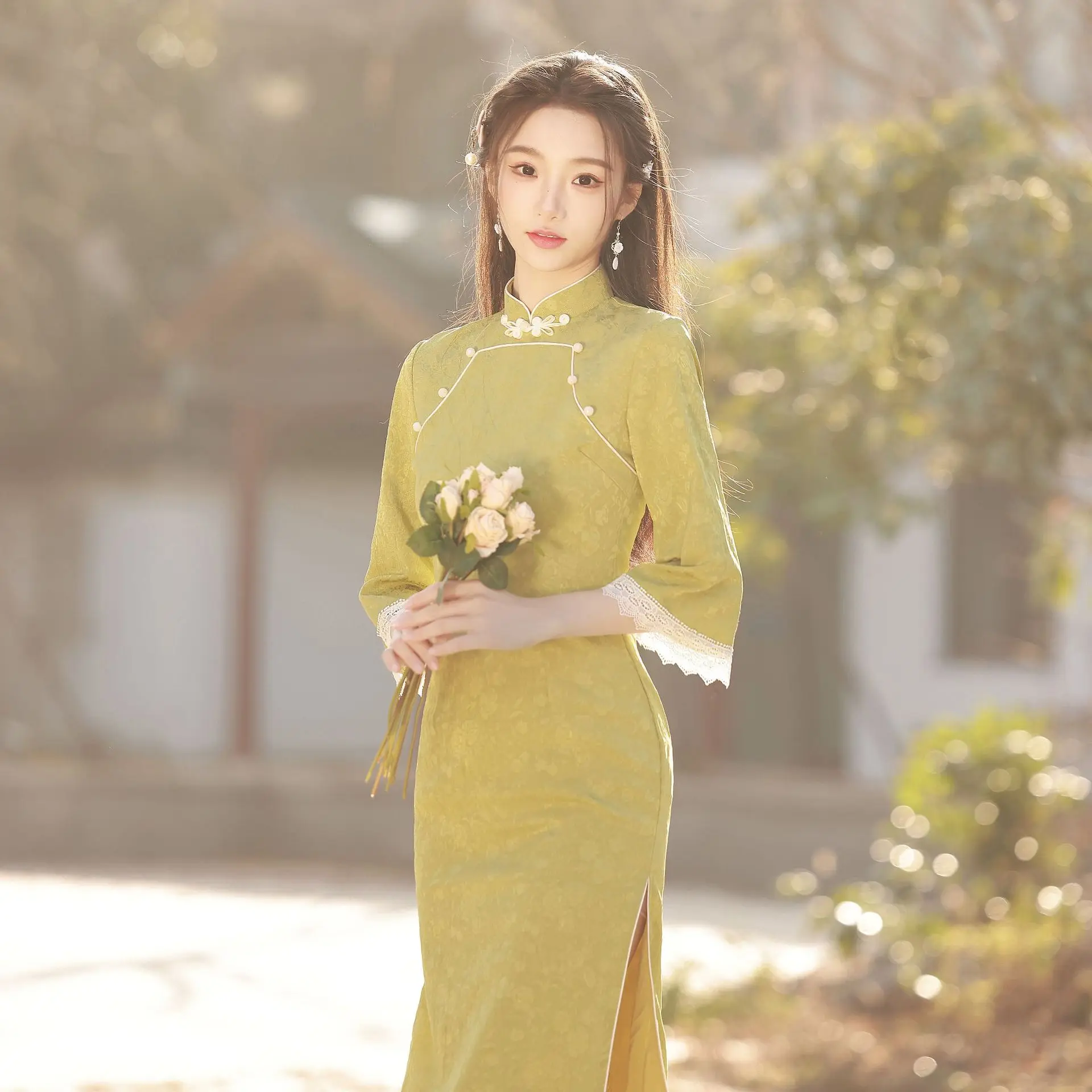 

Spring New Vintage Republic Of China Style Green Medium Sleeve Jacquard Medium Length Cheongsam Elegant And Daily Wearable