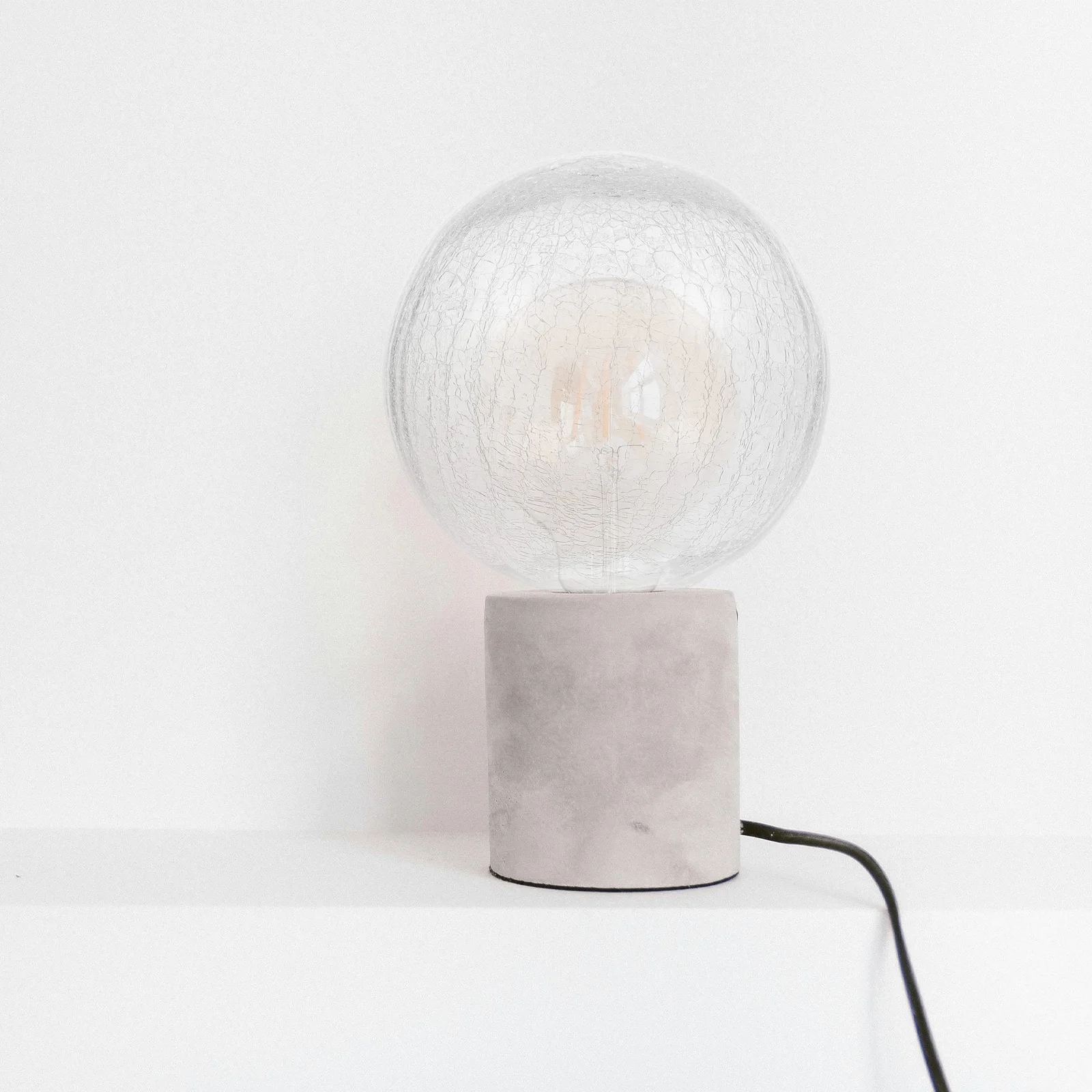 

Round Pendant Glass Lamp Shade Clear Replacement Cover Decorative Lampshade Suitable for Bedroom Living Room Lighting Fixtures