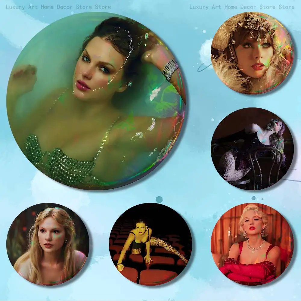 

The L-Life of A S-Showgirl Pins 58mm Cute Cartoon Badge Handmade Brooches for Backpack Accessories