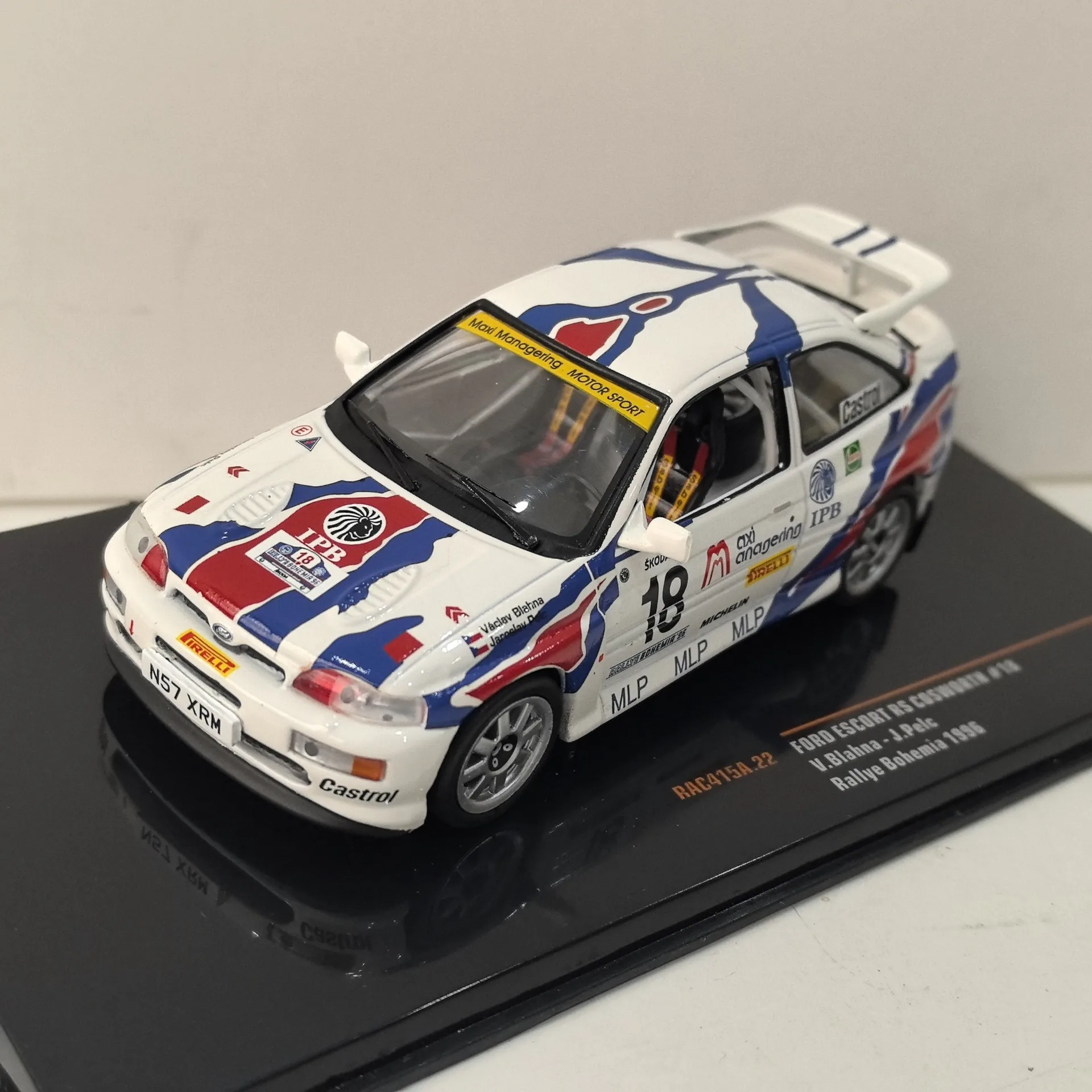 

Diecast IXO 1/43 Scale FORD ESCORT RS #18 1996 Ford Alloy Car Model Collectible Toy Gift Souvenir Display Ornament