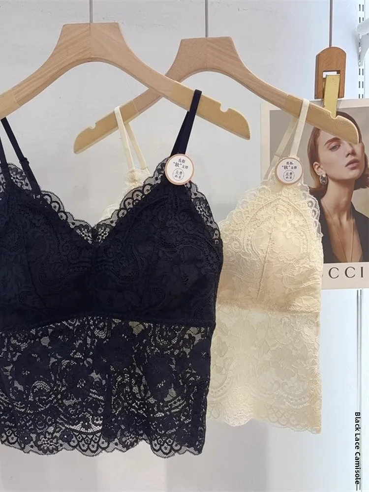 Letnia Nowa Koronkowa ażurowa seksowna bluzka na ramiączkach z dekoltem w kształcie litery V, jednoczęściowa, z wbudowanym biustonoszem, uniwersalna, wyszczuplająca bielizna na ramiączkach.