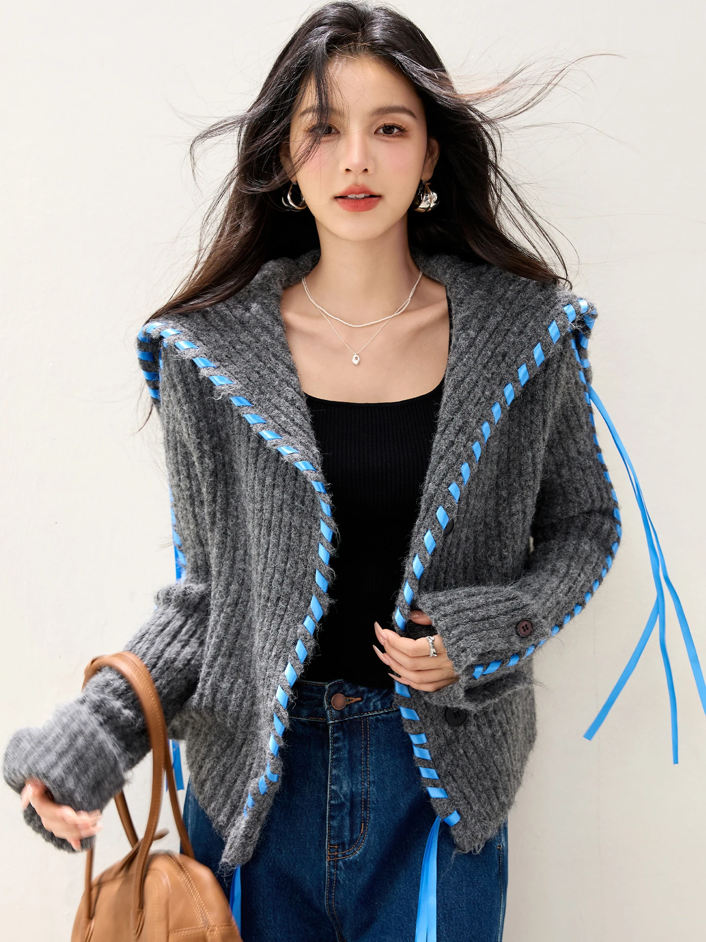 เสื้อคาร์ดิแกนถักแบบมีสายรัด ทำมือ สำหรับผู้หญิง ฤดูใบไม้ร่วง ฤดูหนาว ปี 2025 สไตล์ลำลอง เรียบหรู รุ่น F193