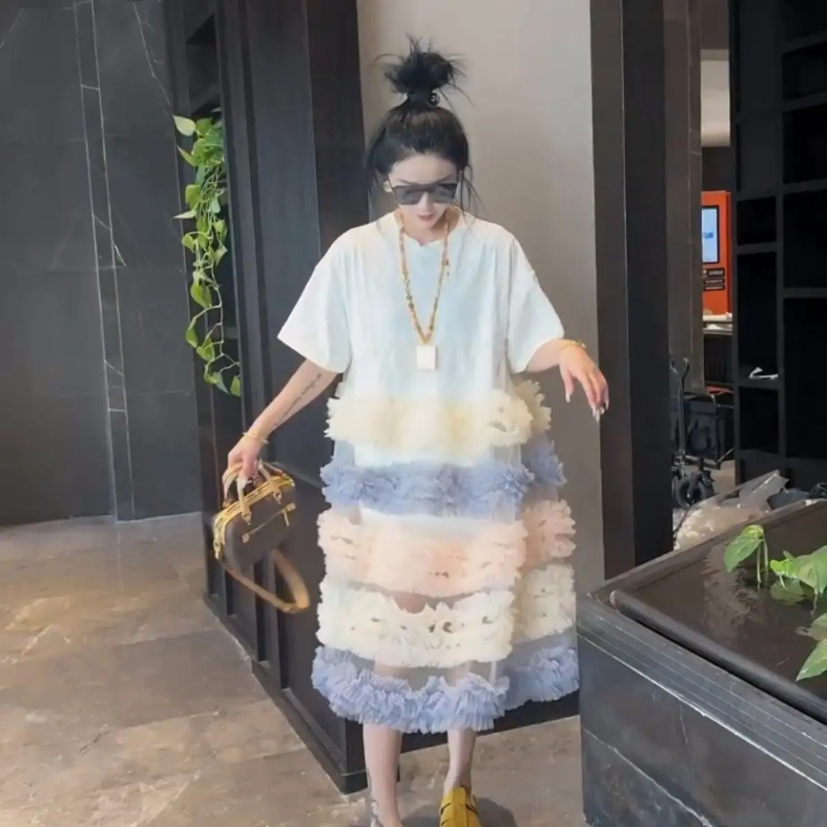 여성용 스윗 메쉬 스플라이스 러플 티셔츠 드레스 롱 배색 거즈 플리츠 로터스 케이크 티 드레스 반팔 O넥 탑