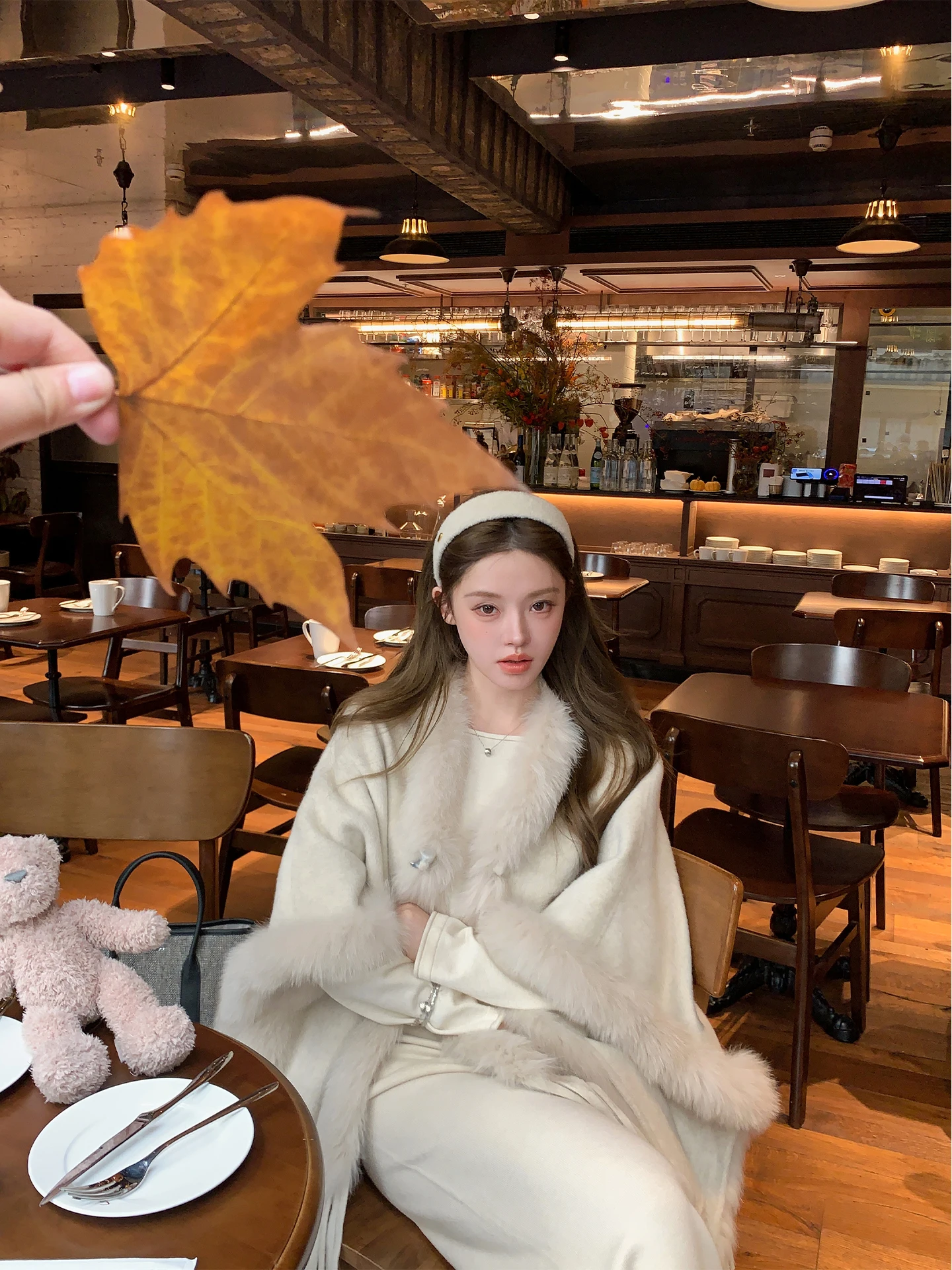 

Женское двустороннее шерстяное пальто-накидка Daisy Korean Sle с меховыми вставками, зимнее, средней длины, с V-образным вырезом, из девяти частей