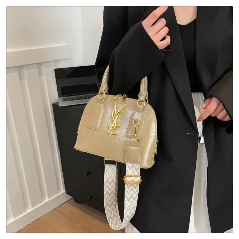 

Новинка 2024 года, сумка для боулинга, ретро-кошелек через плечо с широким ремешком для женщин, стильная сумка Boston с текстурой премиум-класса, модная сумка через плечо