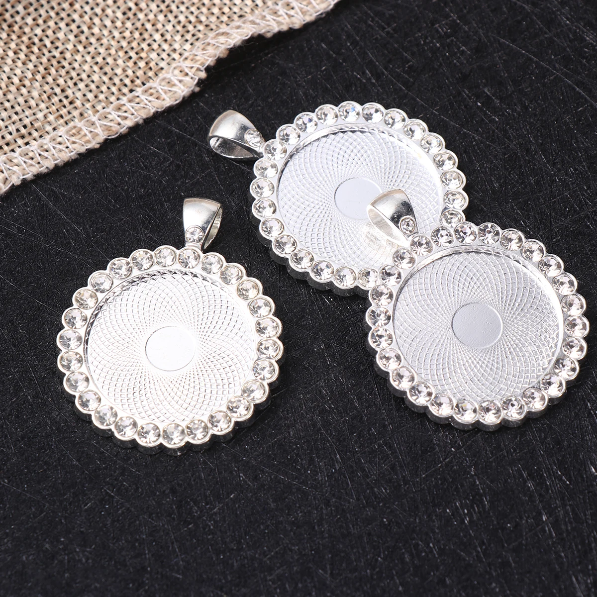 

12 Pcs Round Gem Pendant Shining Parts Jewelry Accessories Component Rhinestone