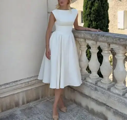 

Summer Solid Color Sleeveless Round Neck Backless Casual Mid Length Dress for Women, Elegant Waist Cinching A-Line Dress