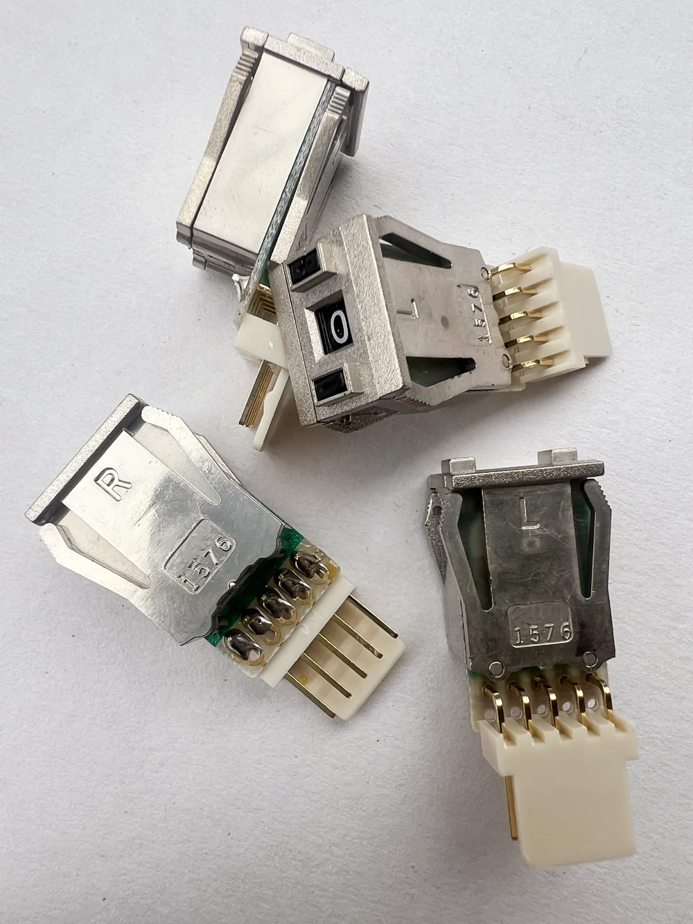 Original new 100% 1576-BE7 digital dial switch 5pin press the code from 0-7 digits